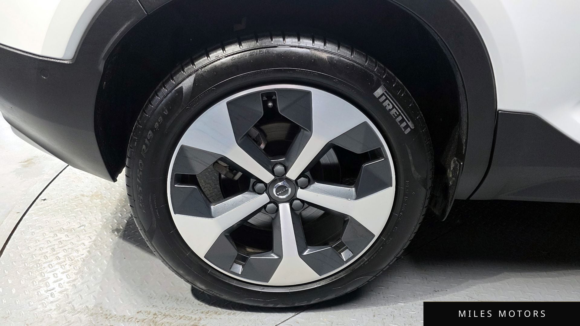 Volvo XC40 2024 — миниатюра 5