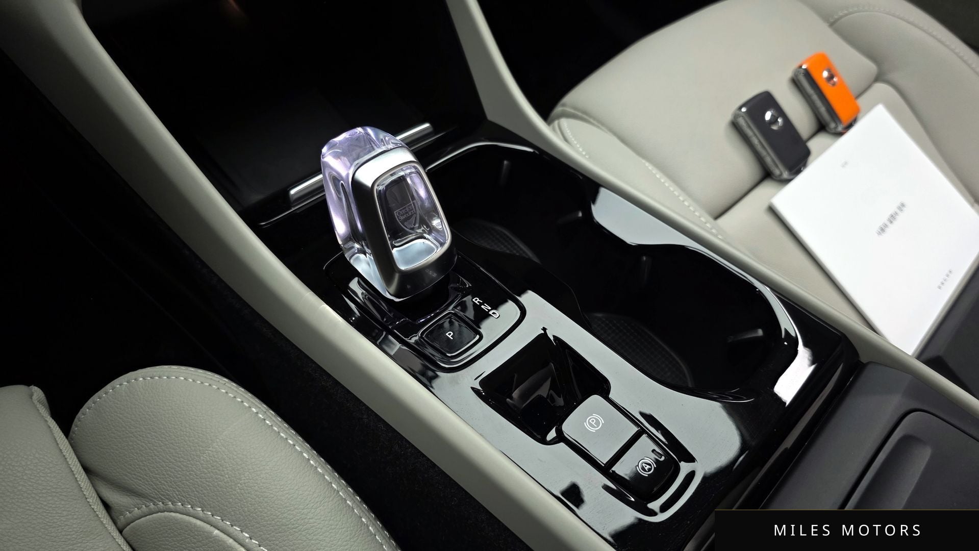 Volvo XC40 2024 — миниатюра 12