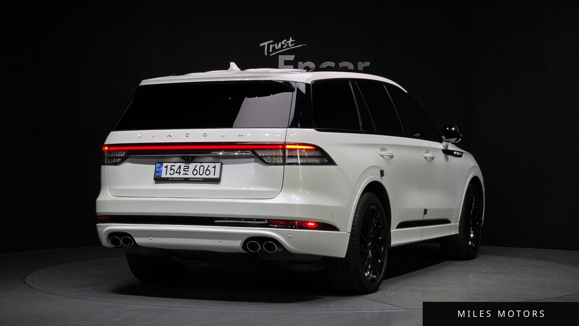 Lincoln Aviator 2023 — миниатюра 2