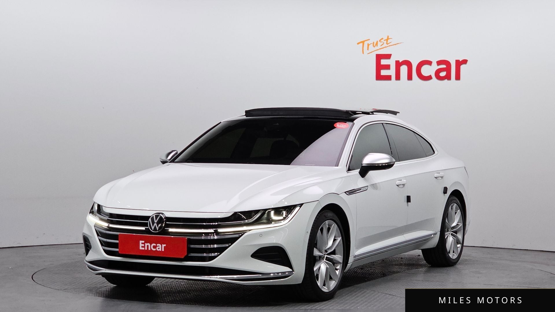 Volkswagen Arteon 2022 — фото 1 из 12