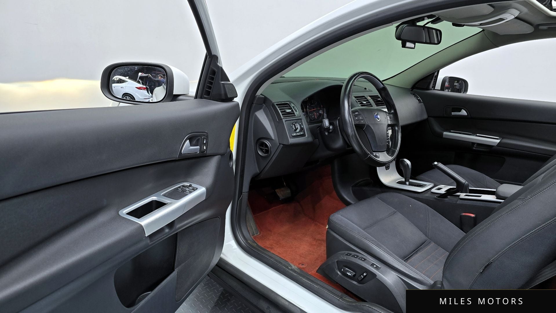 Volvo C30 2011 — миниатюра 10