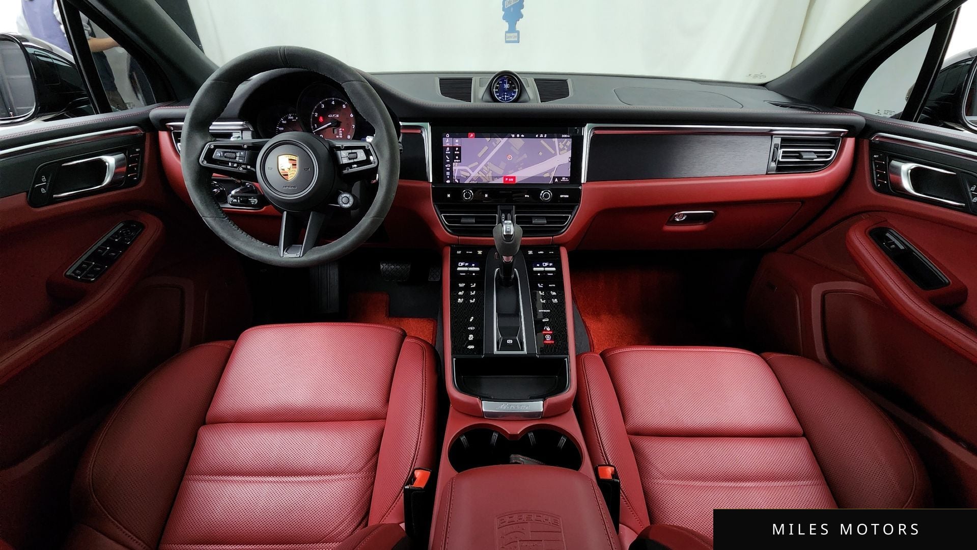 Porsche 마칸 2022 — миниатюра 9