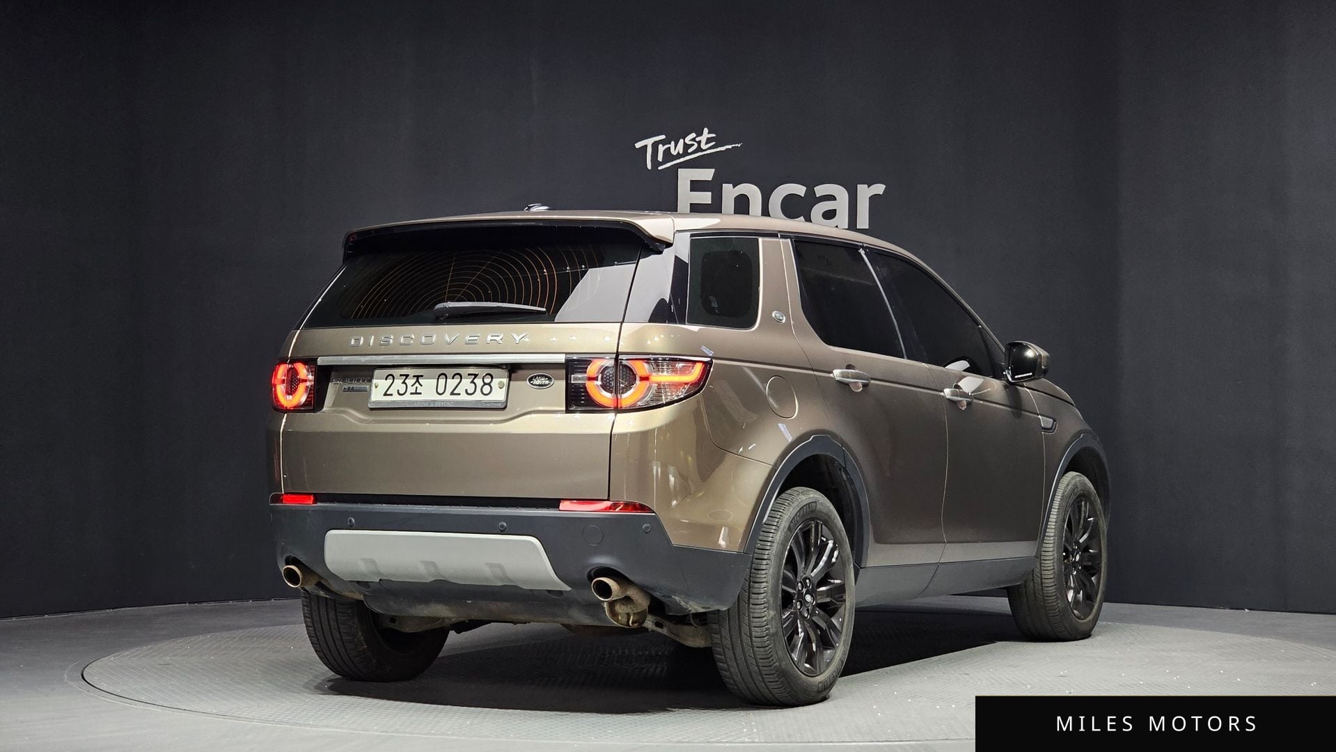 Land Rover Discovery Sport 2016 — миниатюра 2