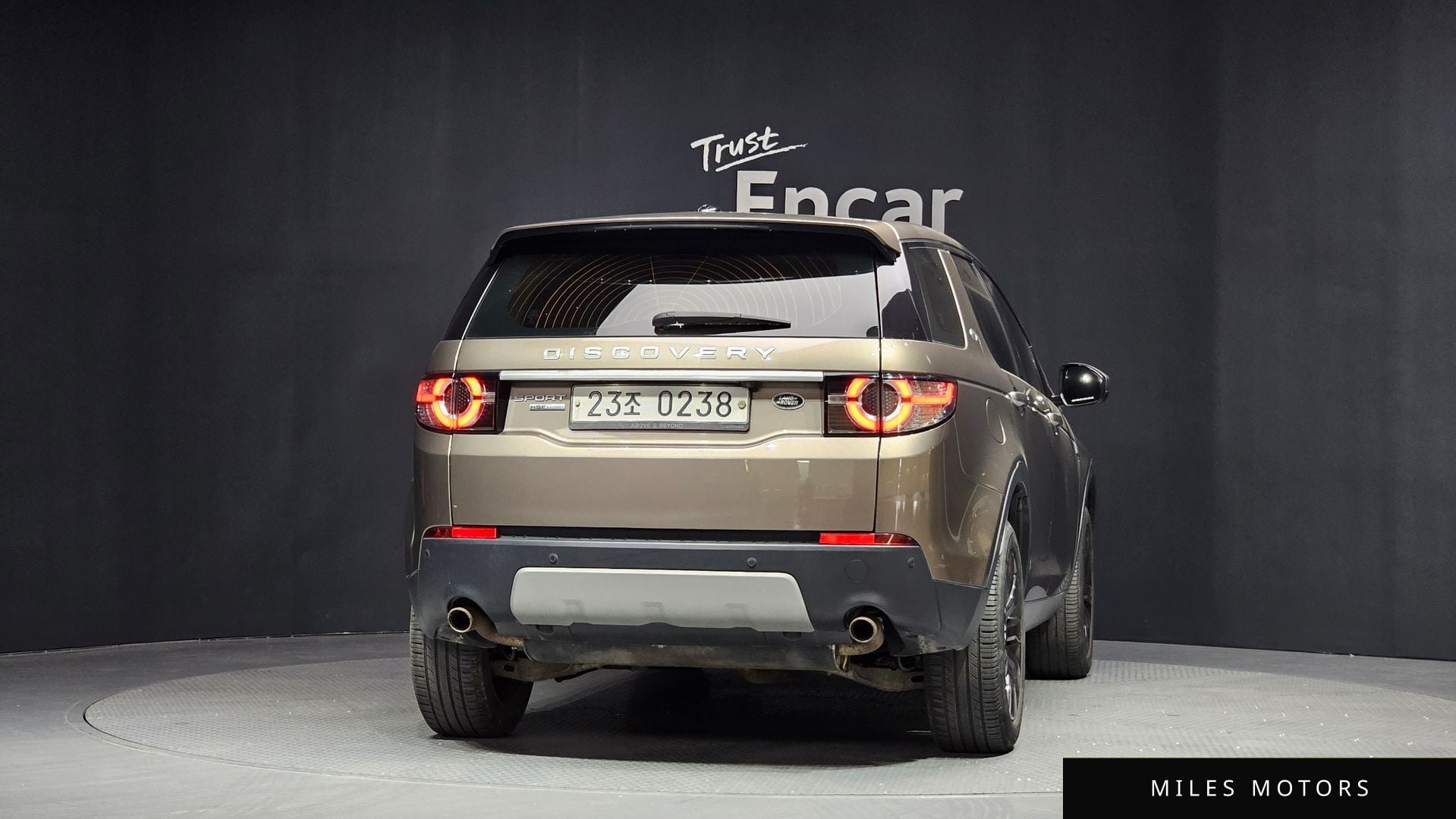 Land Rover Discovery Sport 2016 — миниатюра 4