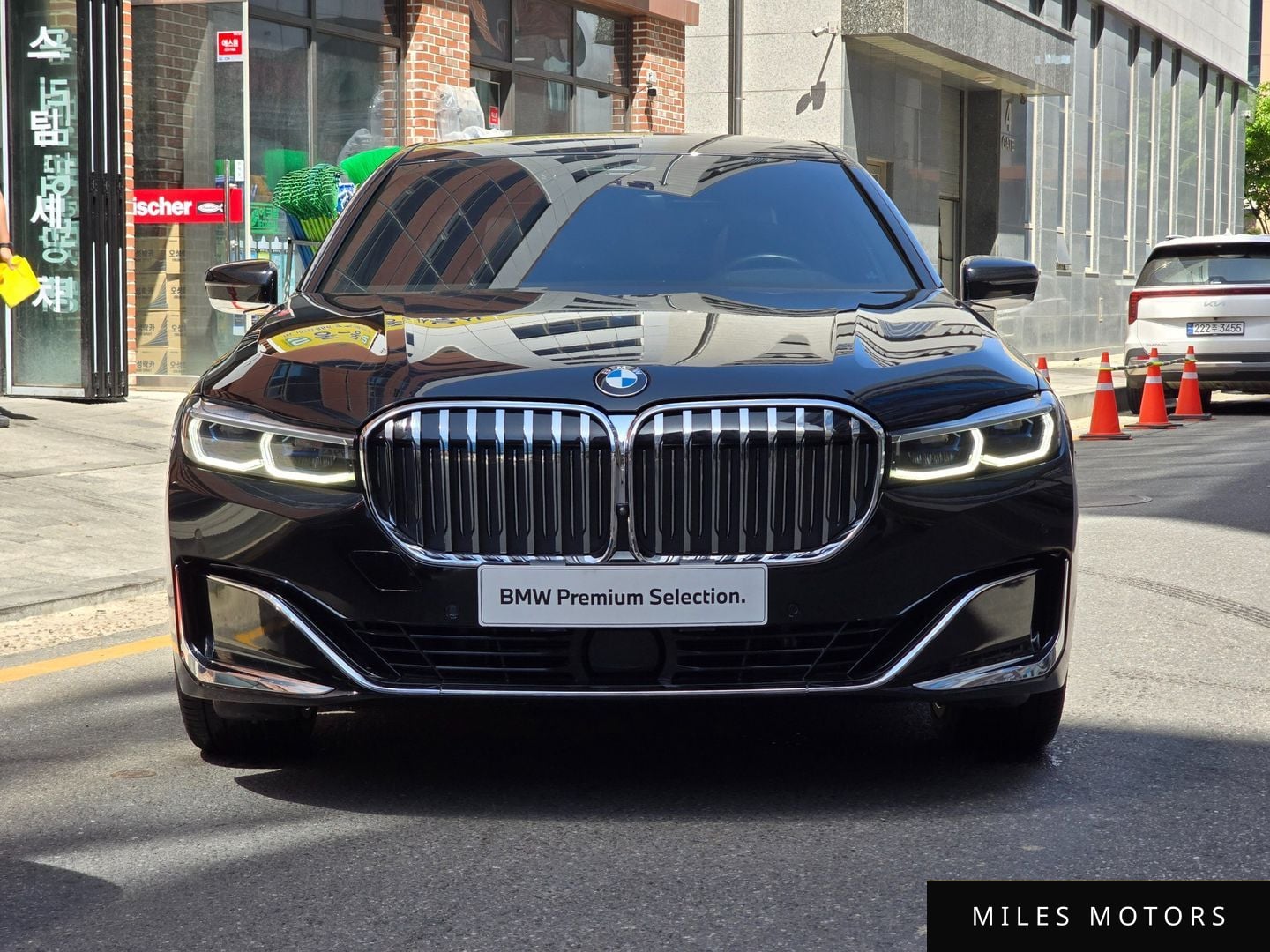 BMW 7 Series (G11) 2021 — миниатюра 3