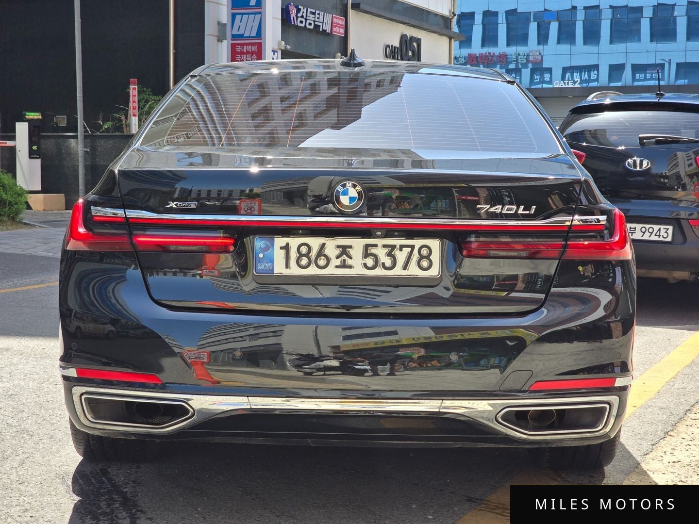 BMW 7 Series (G11) 2021 — миниатюра 4