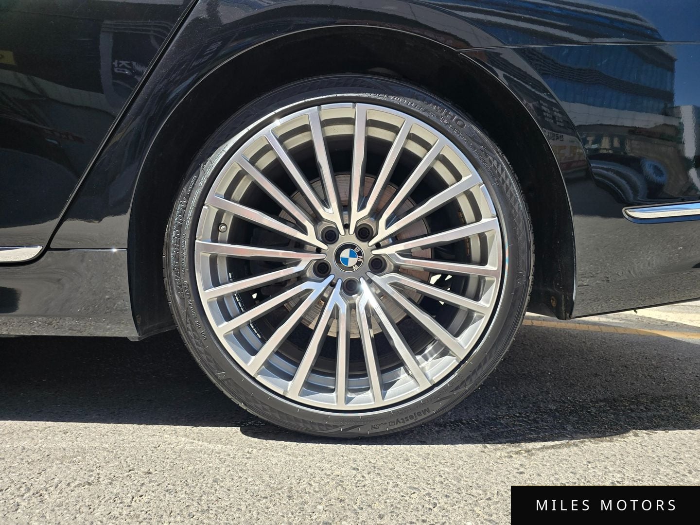 BMW 7 Series (G11) 2021 — миниатюра 5