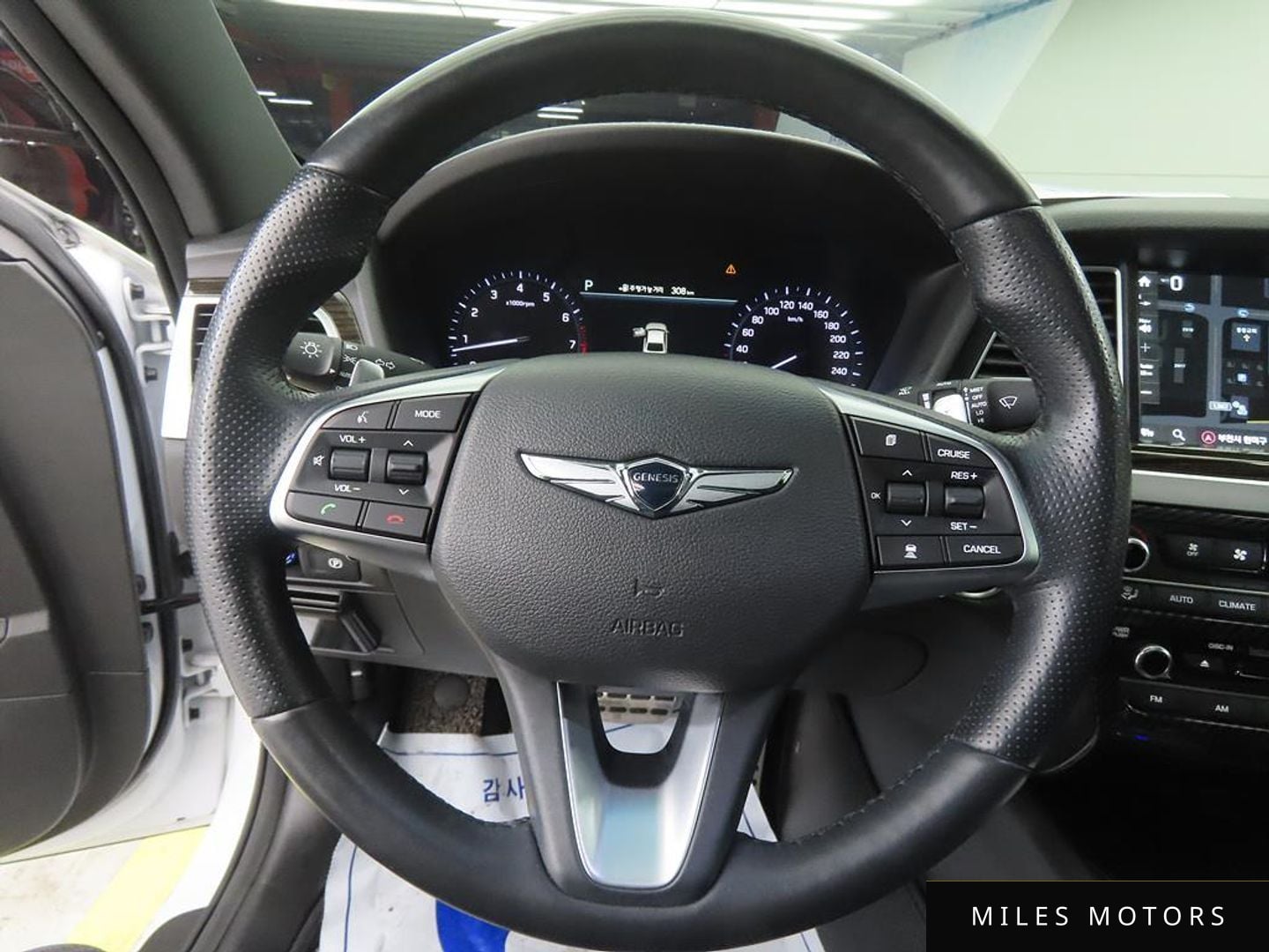 Genesis G80 2018 — миниатюра 8