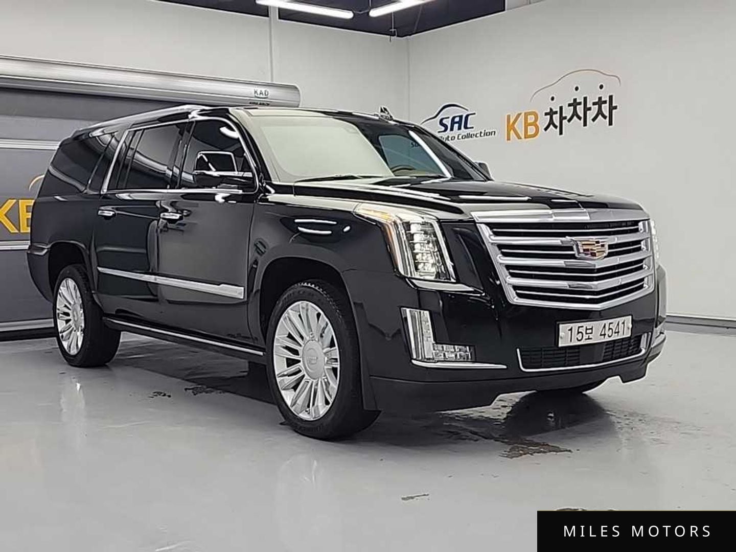 Cadillac Escalade 2017 — миниатюра 4