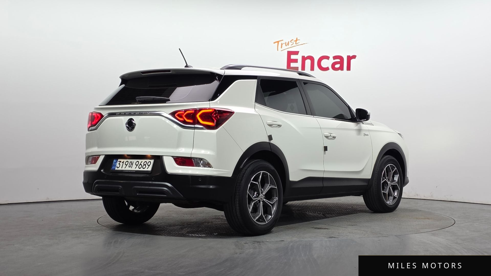 KG Mobility Beautiful Korando 2022 — миниатюра 2