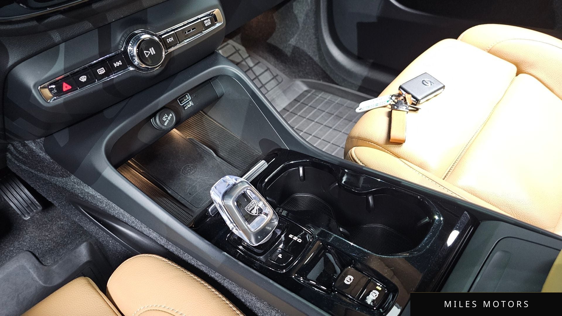 Volvo XC40 2021 — миниатюра 12