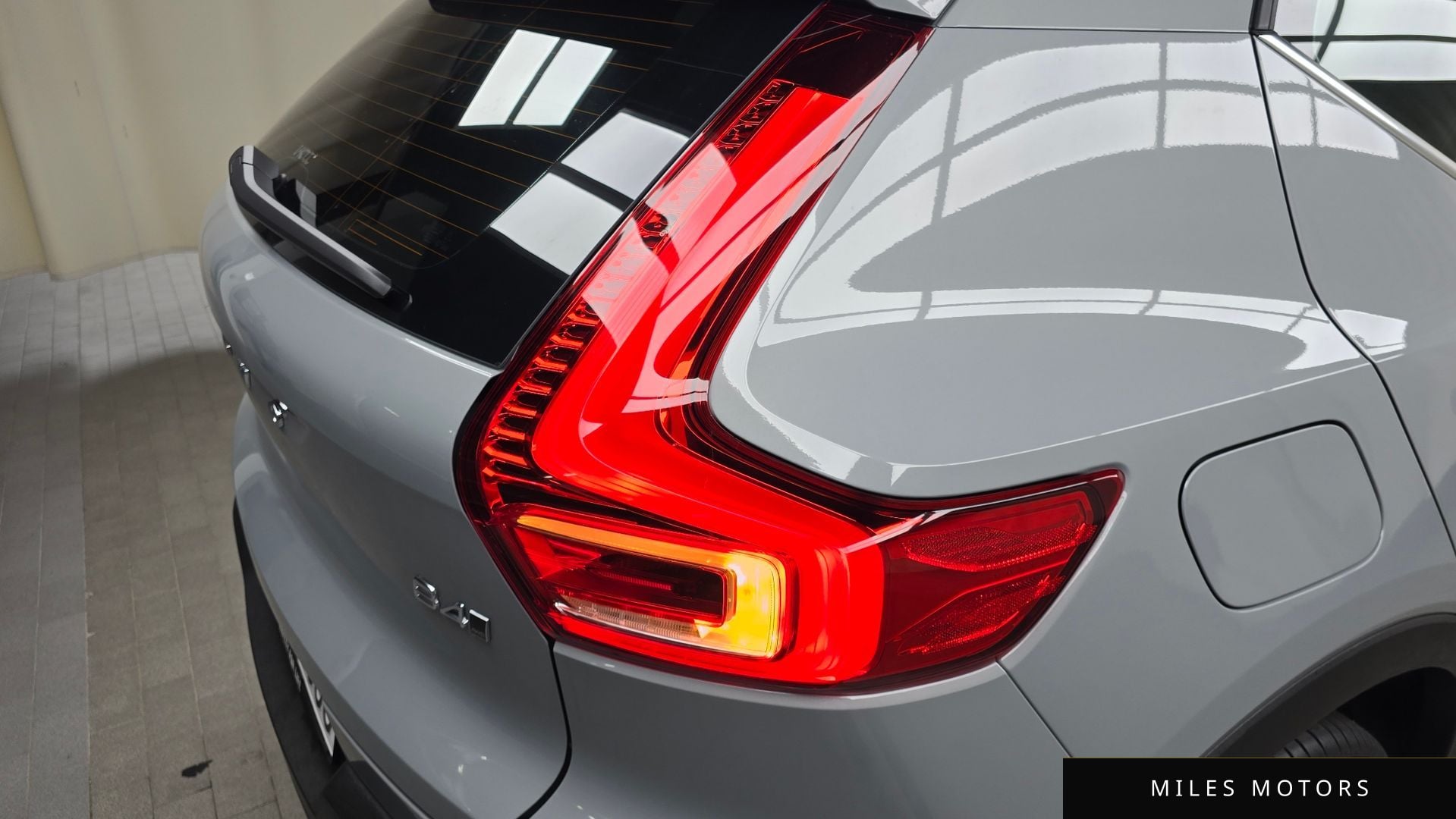Volvo XC40 2024 — миниатюра 9