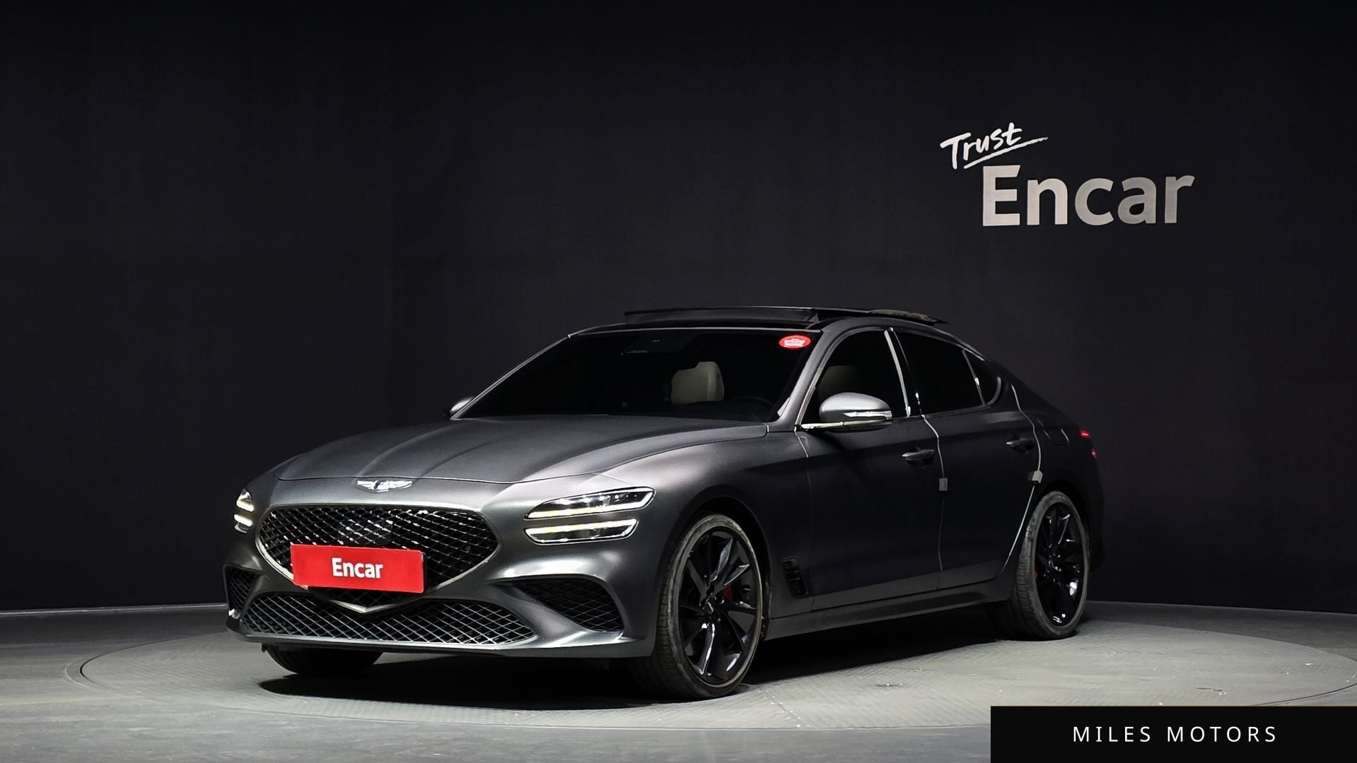 Genesis G70 2021 — фото 1 из 12