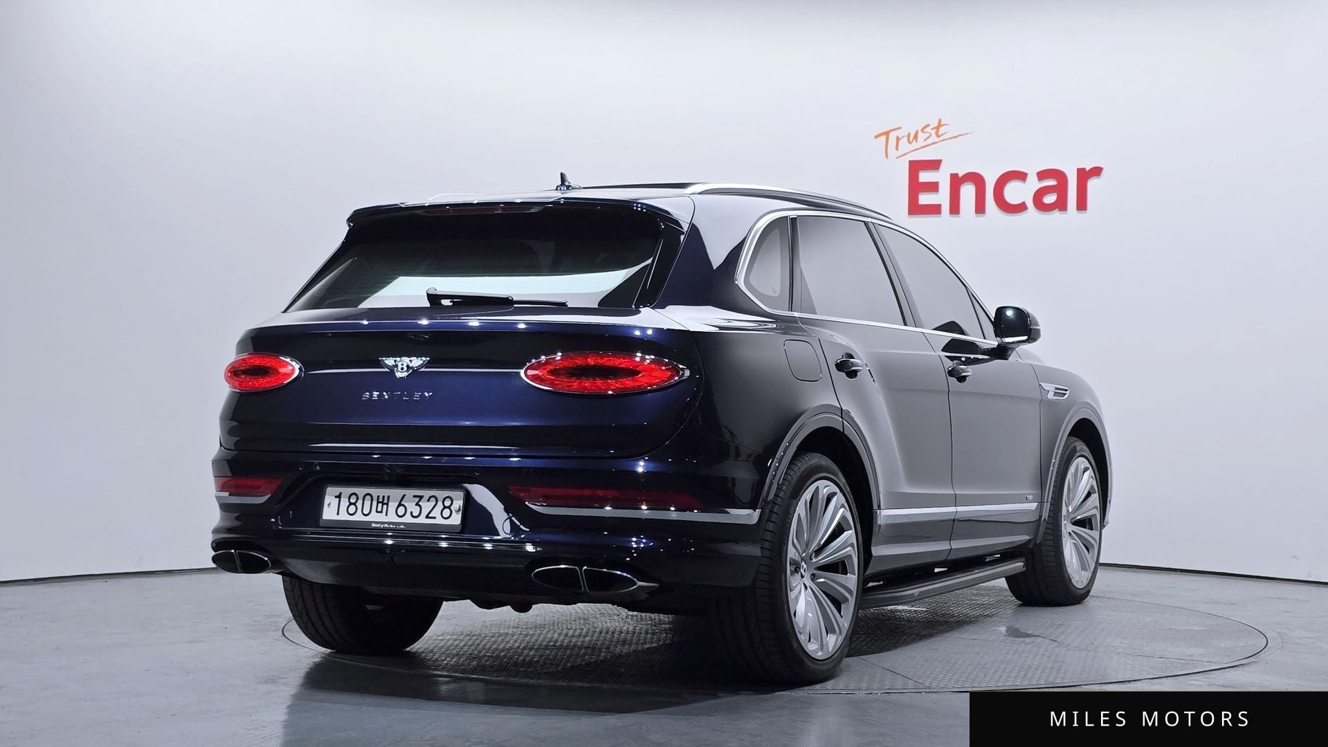 Bentley 벤테이가 2021 — миниатюра 2
