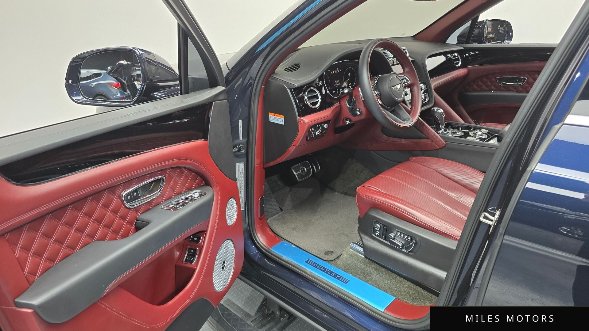 Bentley 벤테이가 2021 — миниатюра 10