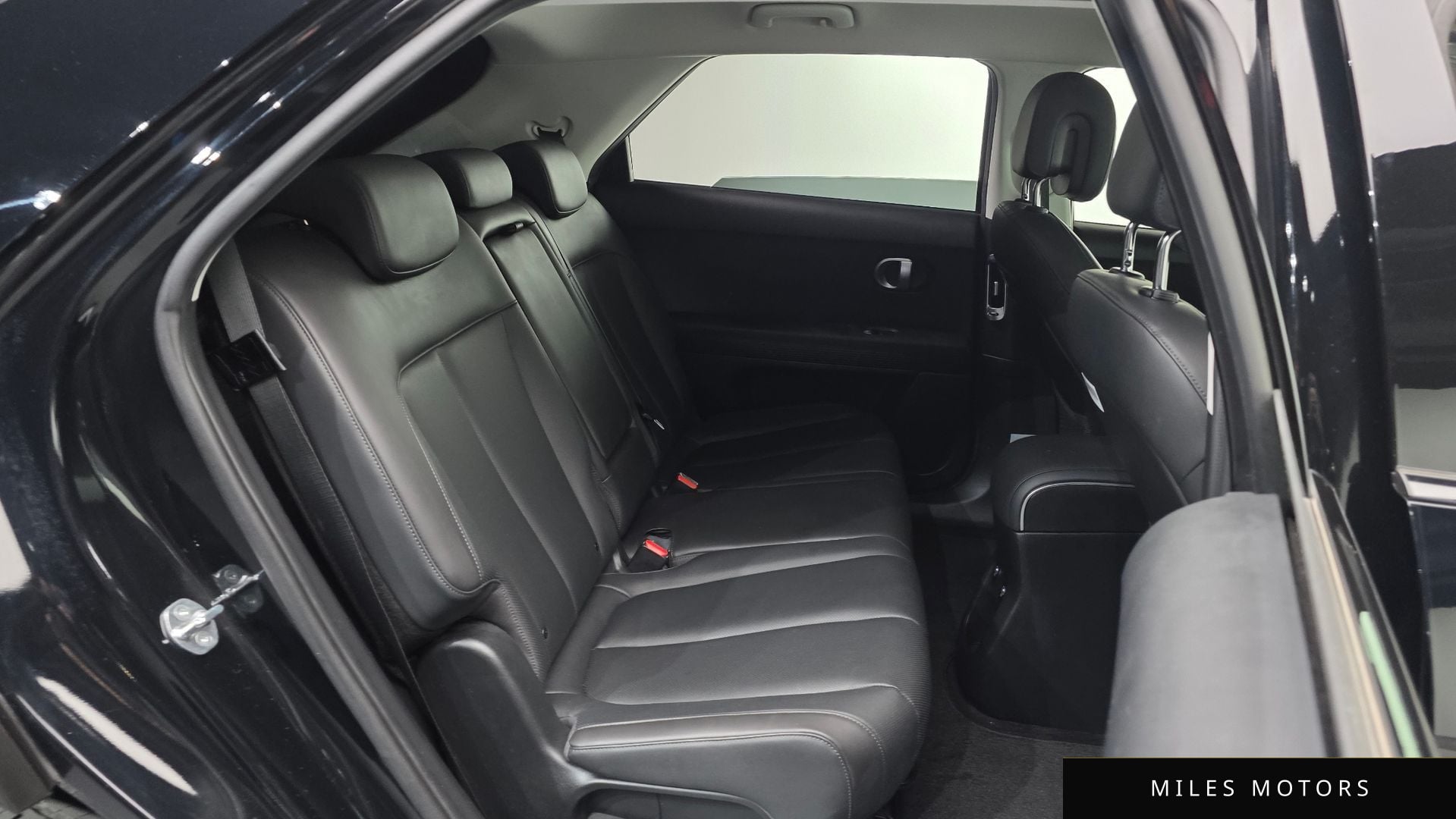 Hyundai 아이오닉5 2023 — миниатюра 12