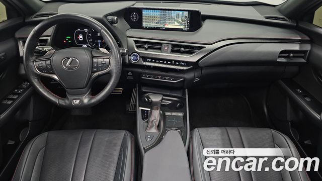Лексус UX250h 2021 — миниатюра 7