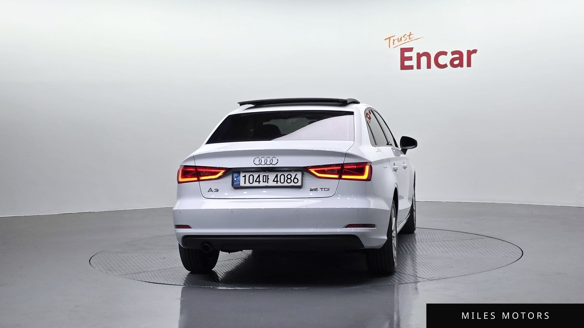 Audi A3 2015 — миниатюра 4