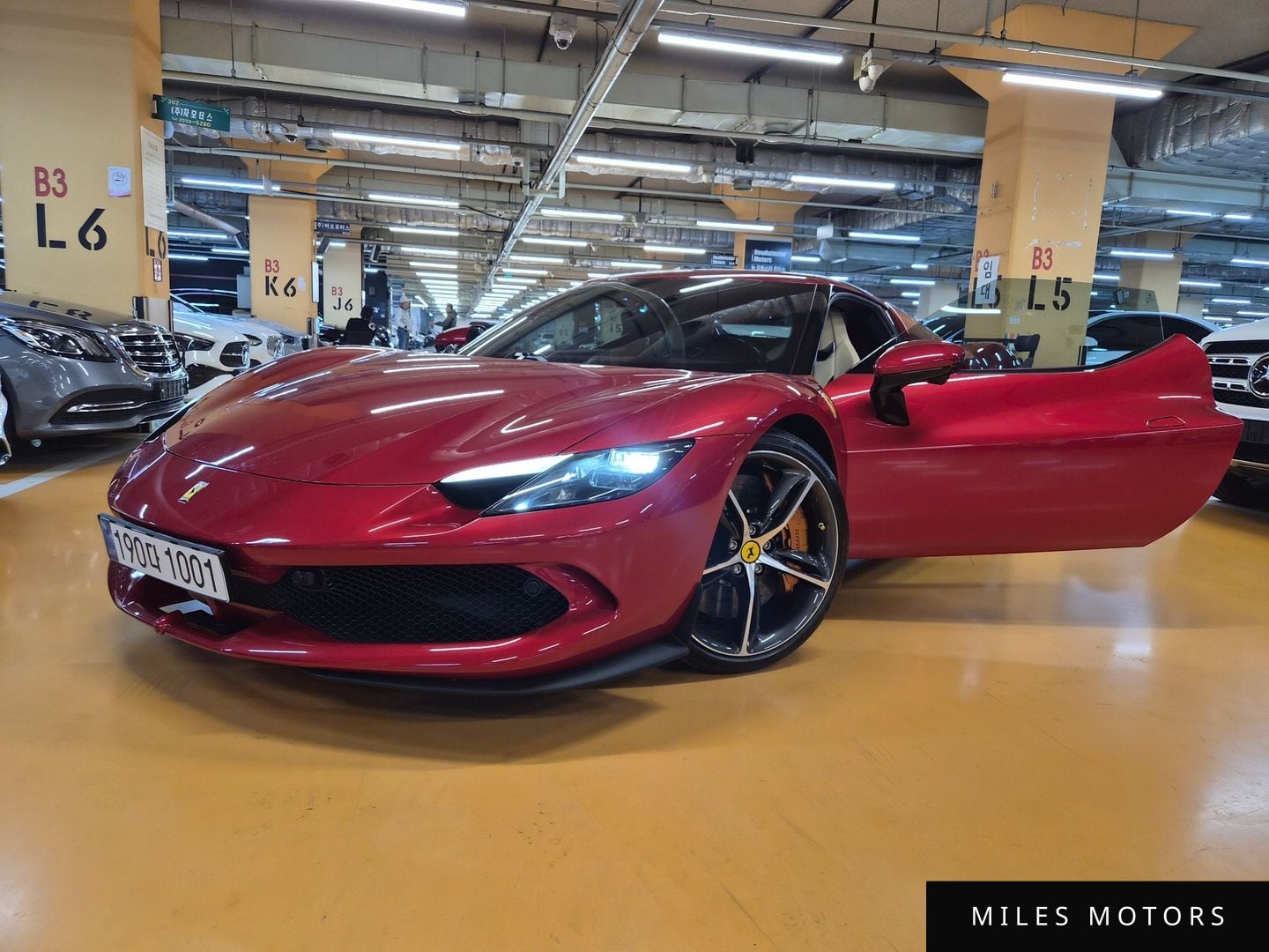 Ferrari 296 GTB 2024 — миниатюра 19