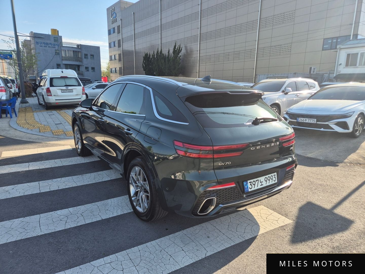 Genesis GV70 2022 — миниатюра 5