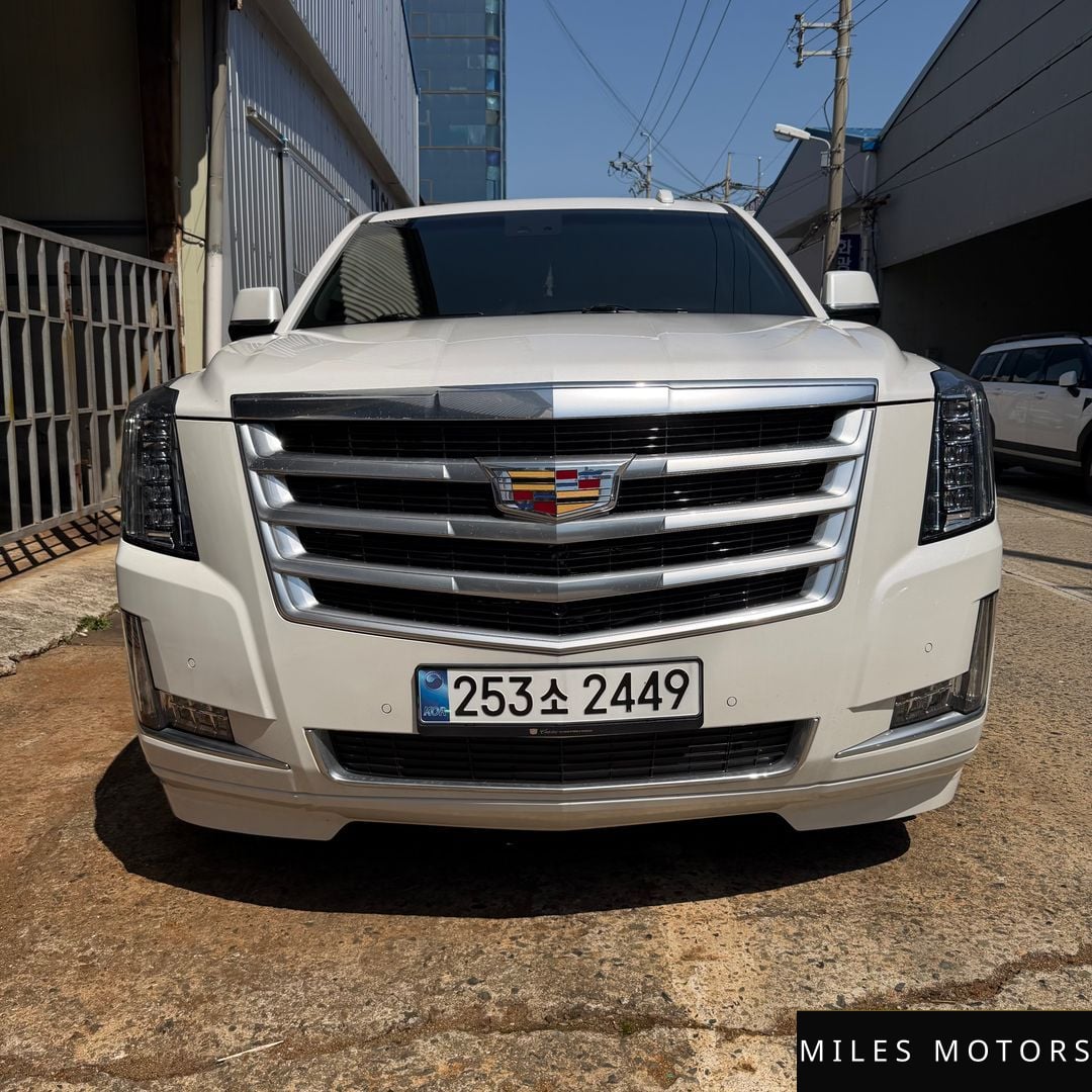 Cadillac Escalade 2017 — миниатюра 3