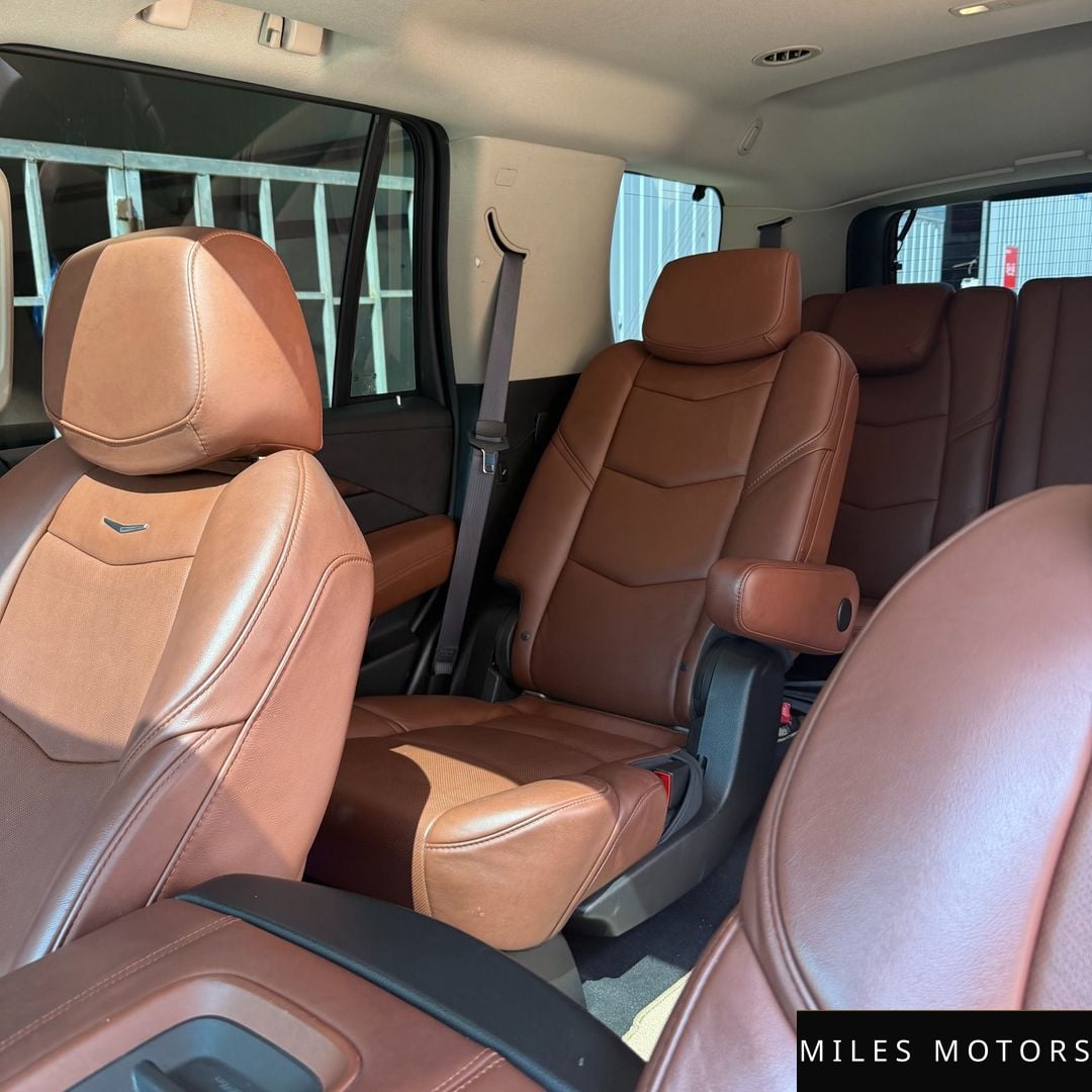 Cadillac Escalade 2017 — миниатюра 7