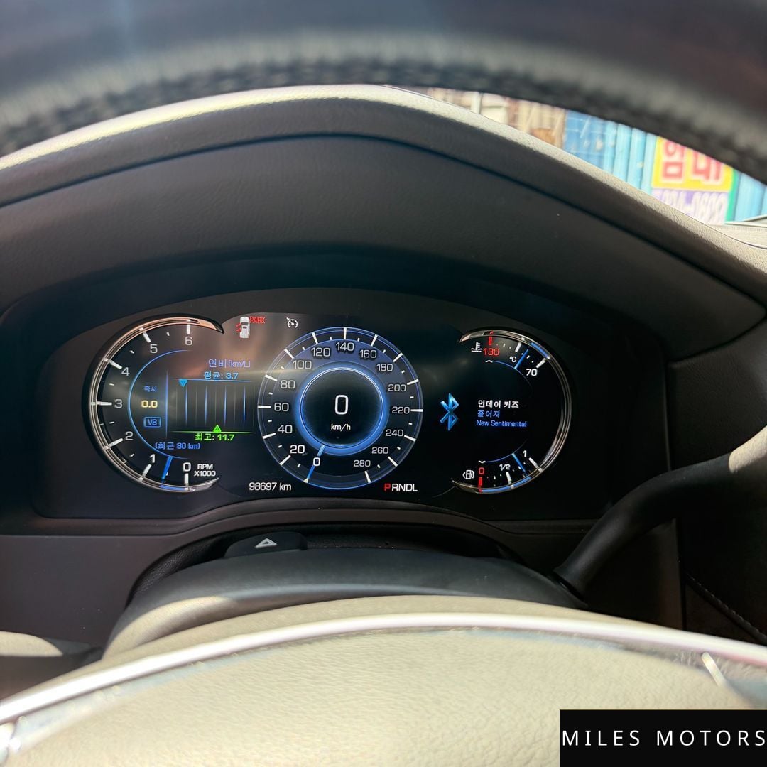 Cadillac Escalade 2017 — миниатюра 9