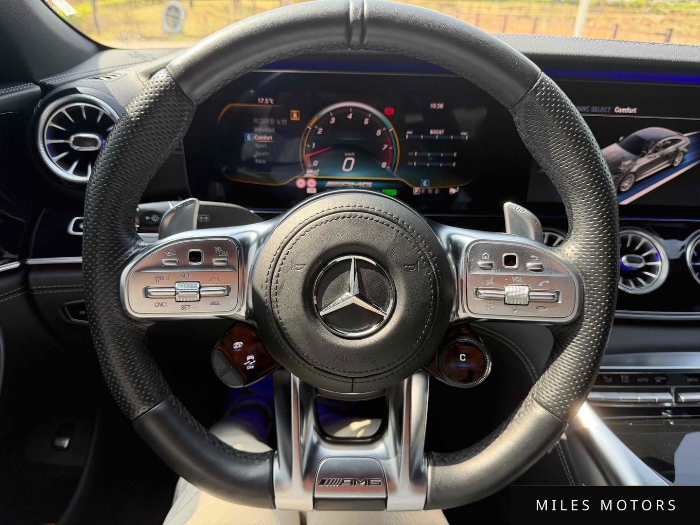 Mercedes-Benz AMG GT 2019 — миниатюра 12