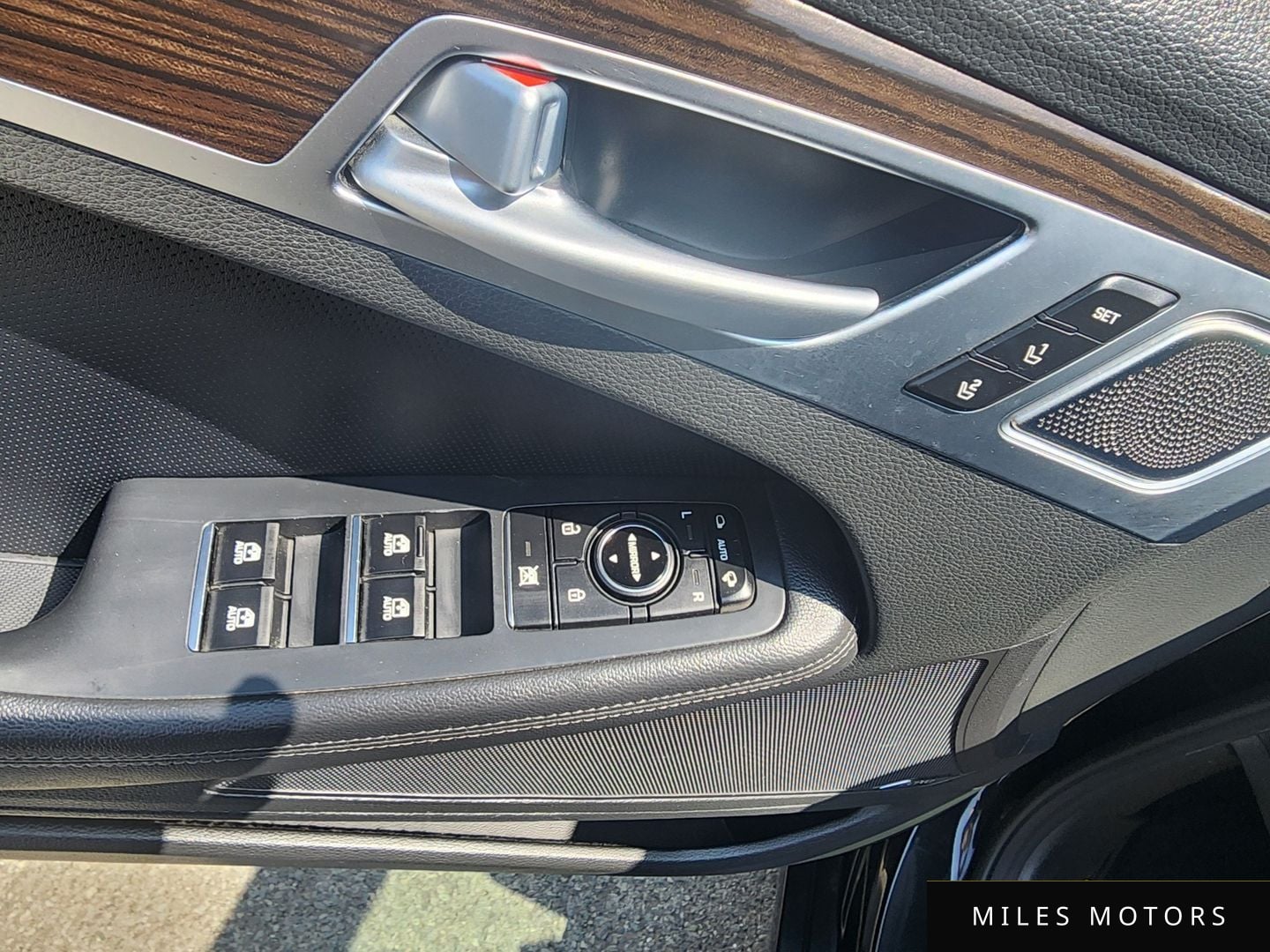 Genesis G80 2019 — миниатюра 19