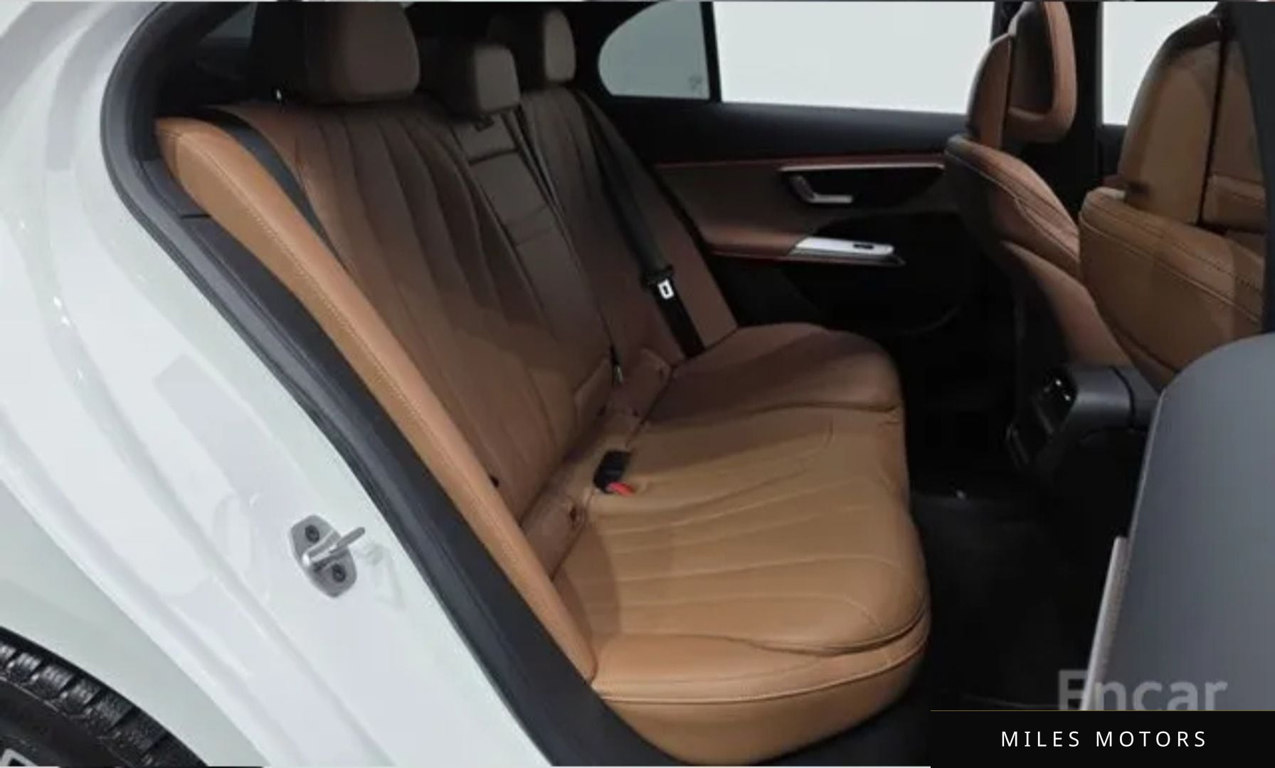 Mercedes-Benz E-Class W214 2026 — миниатюра 13