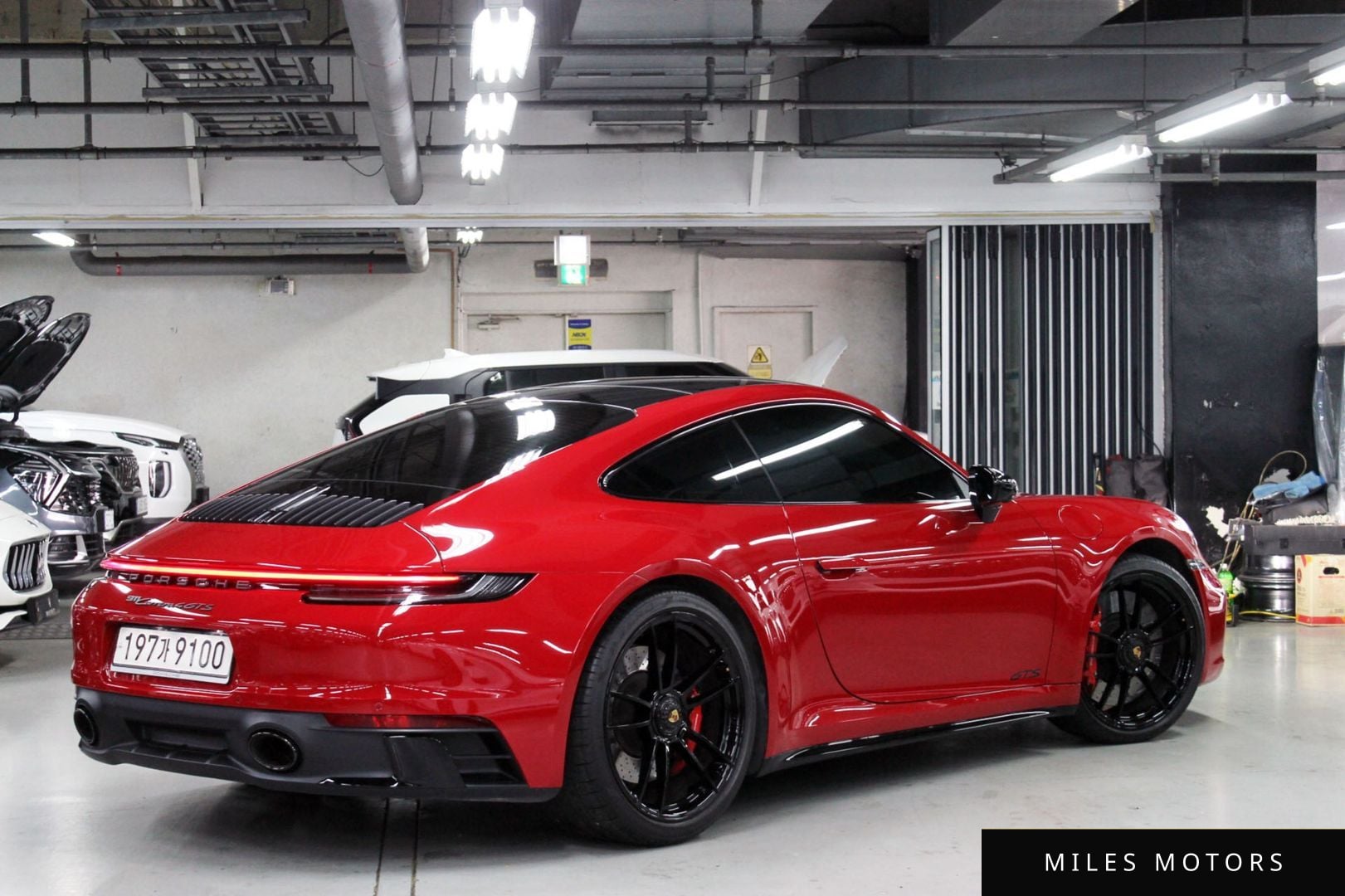 Porsche 911 (992) 2023 — миниатюра 6