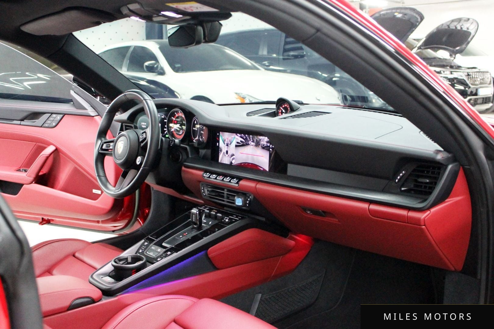 Porsche 911 (992) 2023 — миниатюра 10