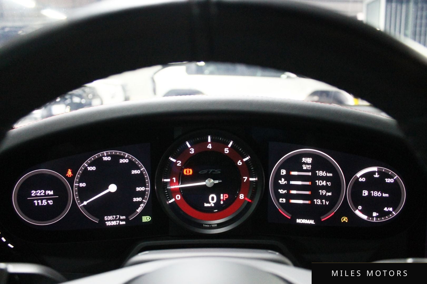 Porsche 911 (992) 2023 — миниатюра 11