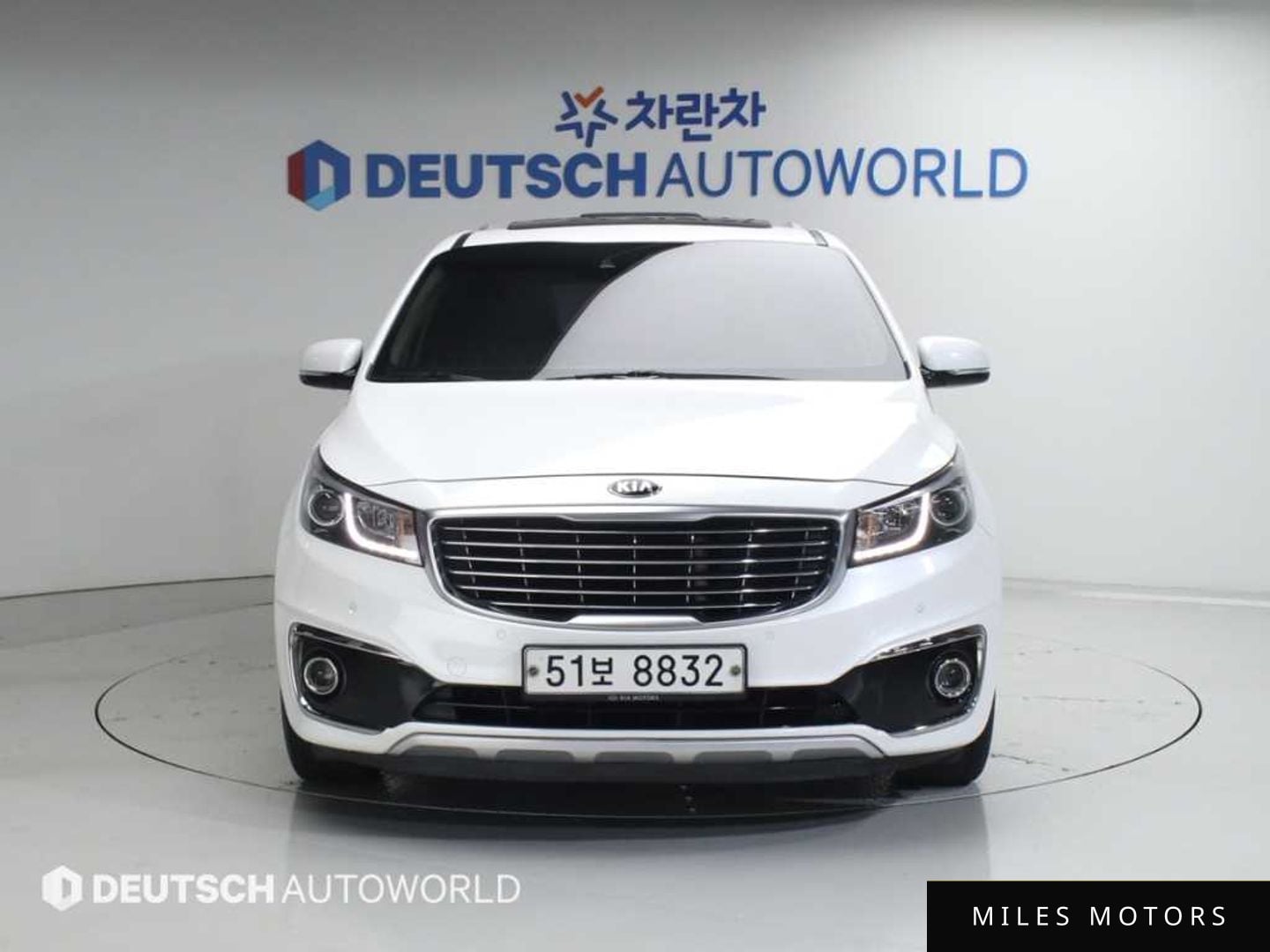 Kia Canival 2016 — миниатюра 3