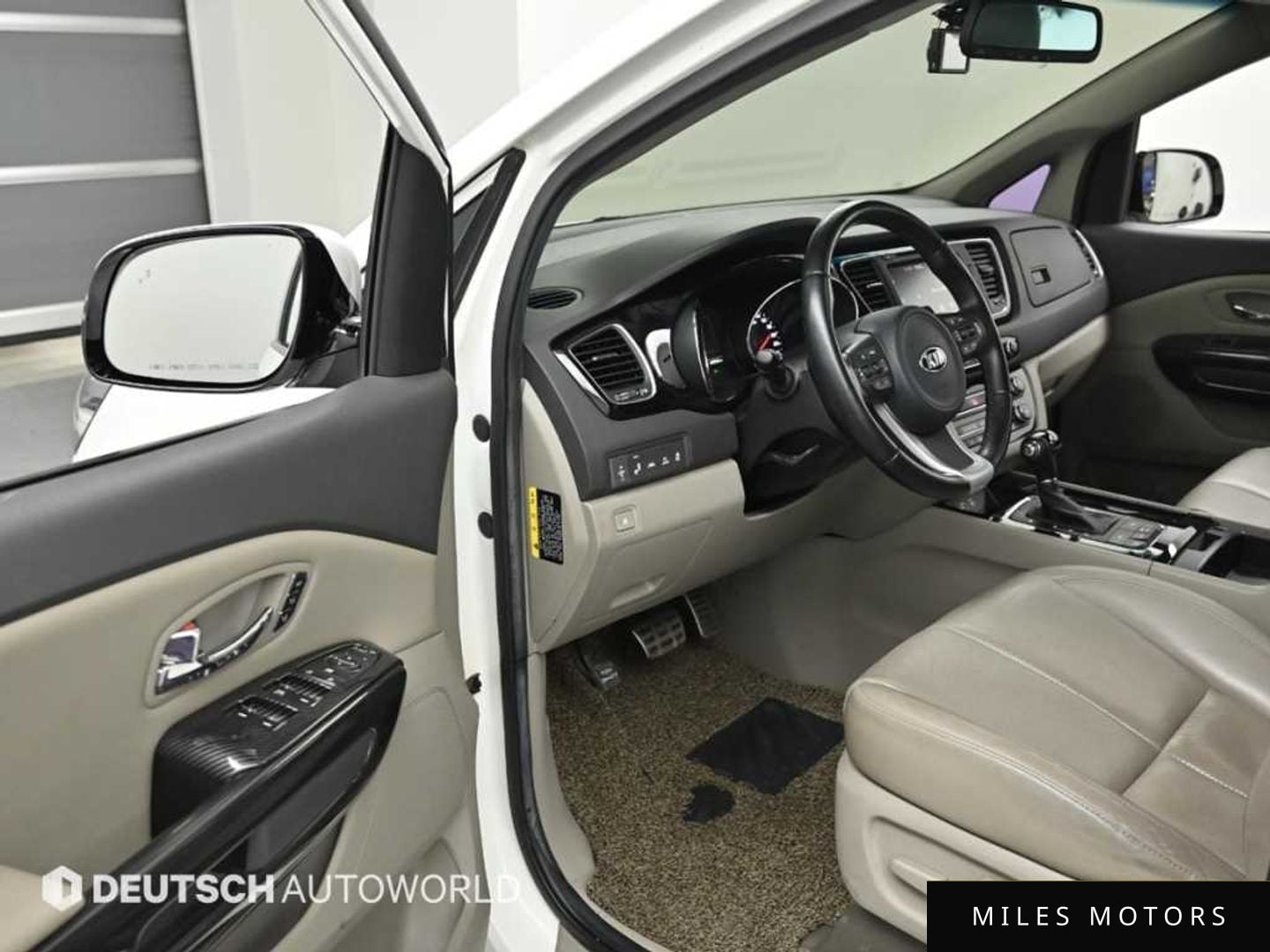 Kia Canival 2016 — миниатюра 11