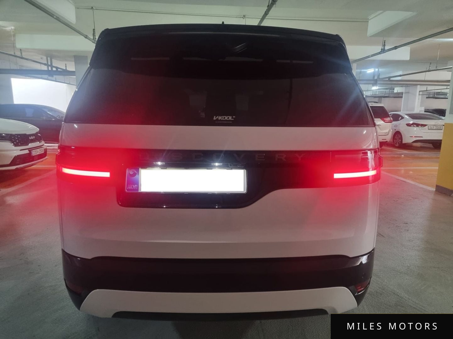 Land Rover Discovery 2025 — миниатюра 4