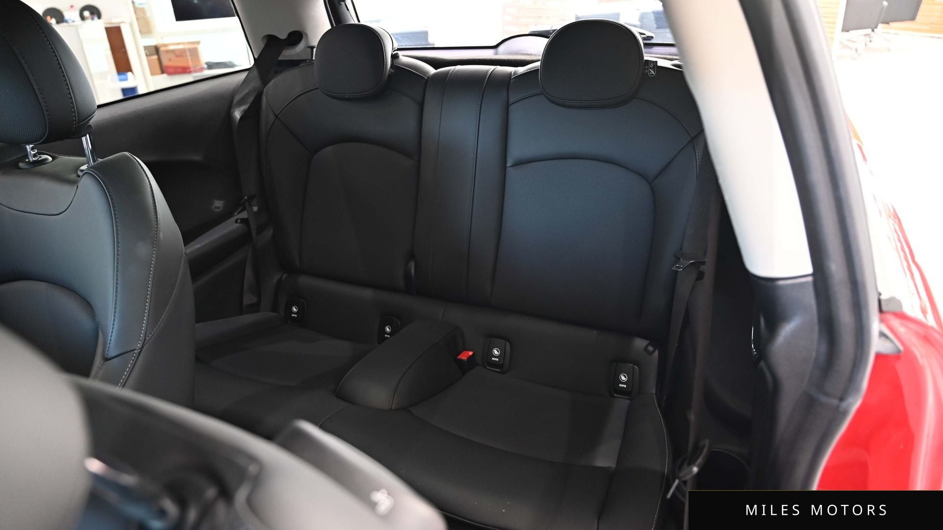 MINI Cooper 2021 — миниатюра 10