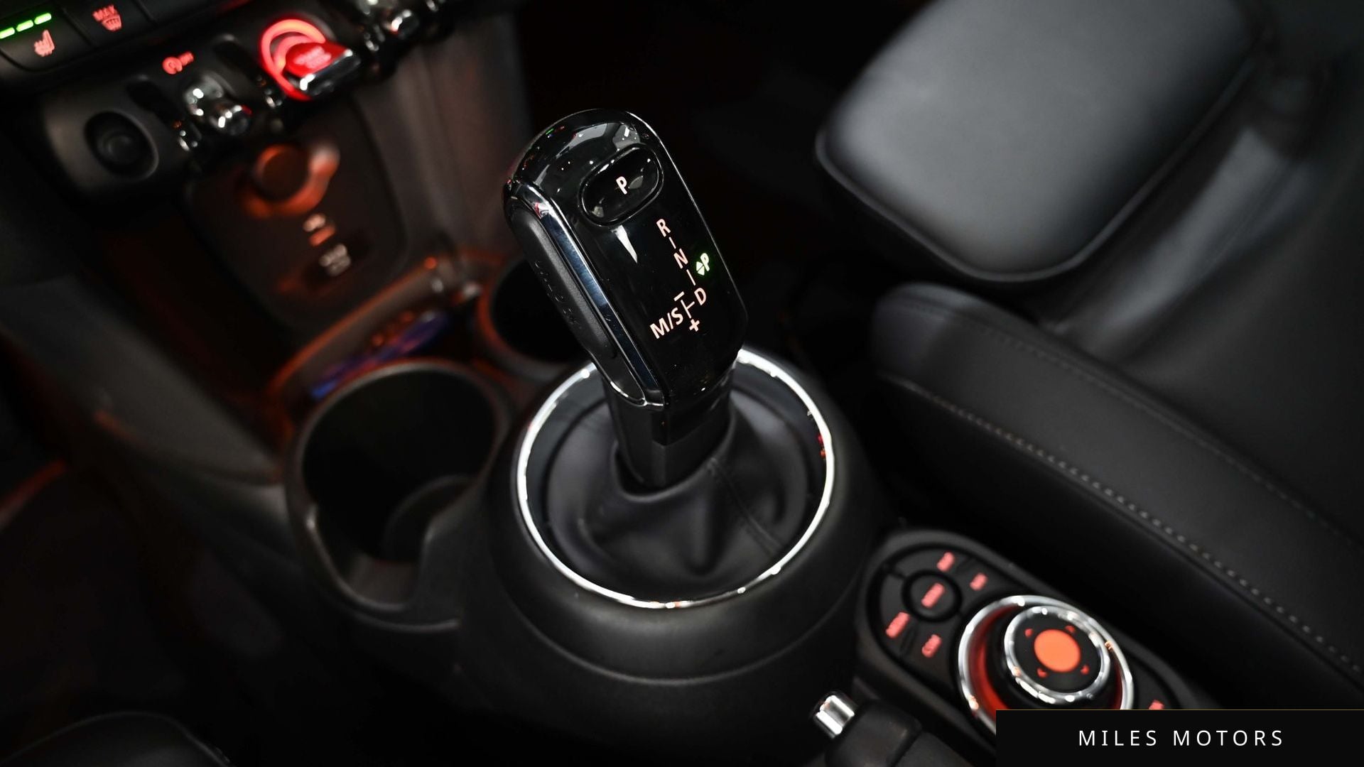 MINI Cooper 2021 — миниатюра 11