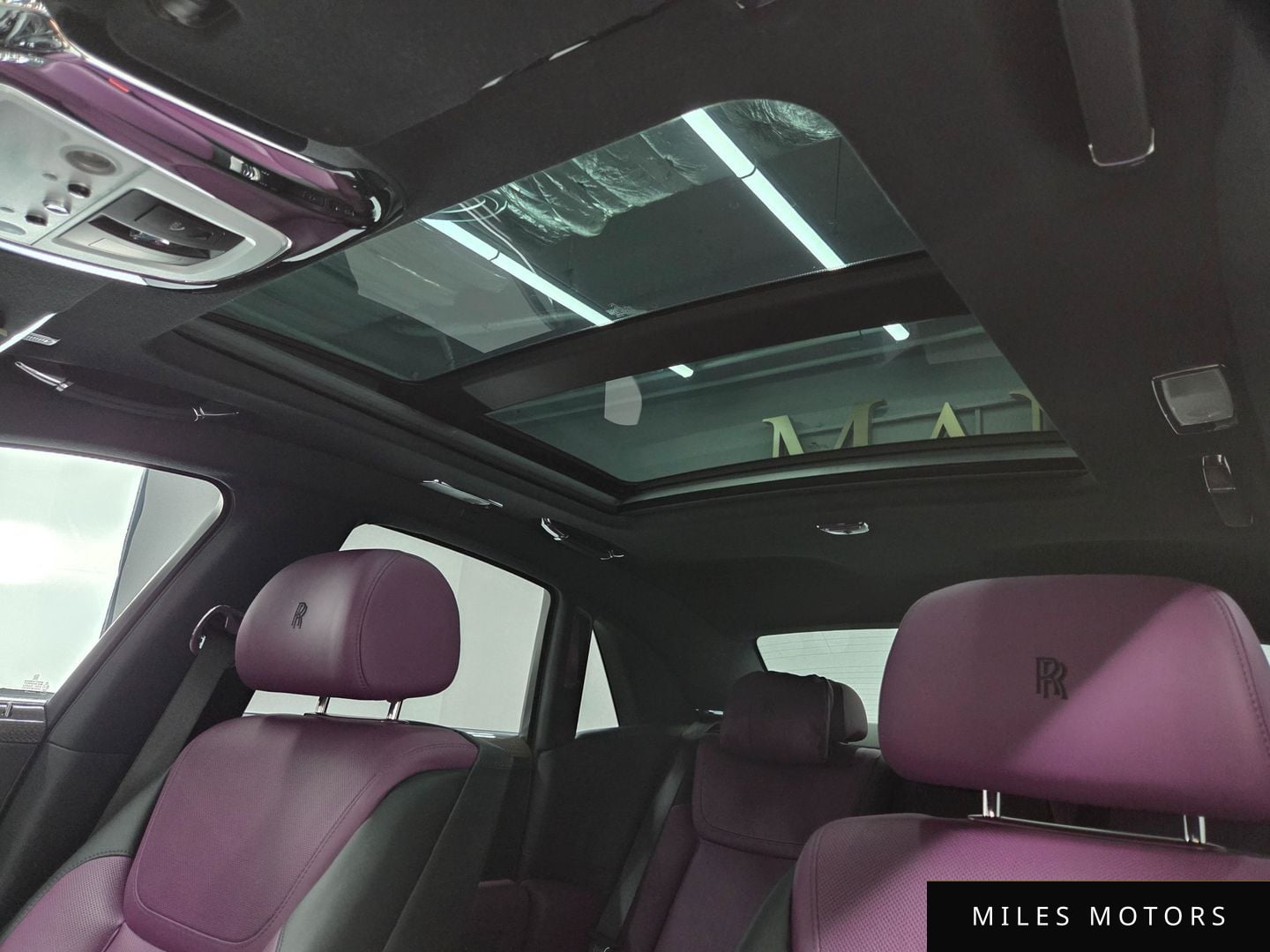 Rolls-Royce 고스트 2020 — миниатюра 8