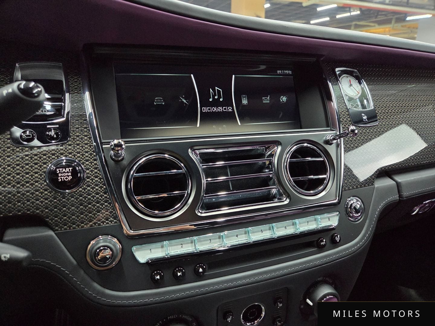 Rolls-Royce 고스트 2020 — миниатюра 18