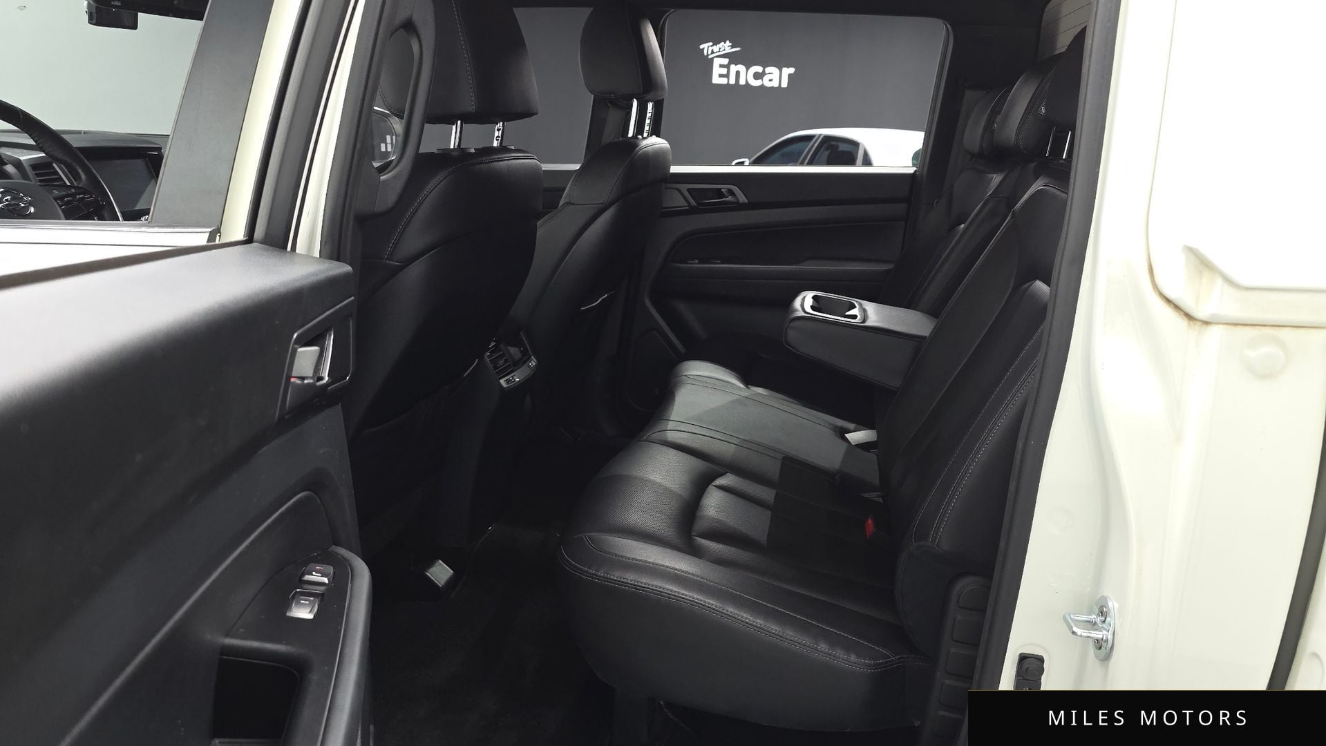 KG Mobility Rexton 2022 — миниатюра 18