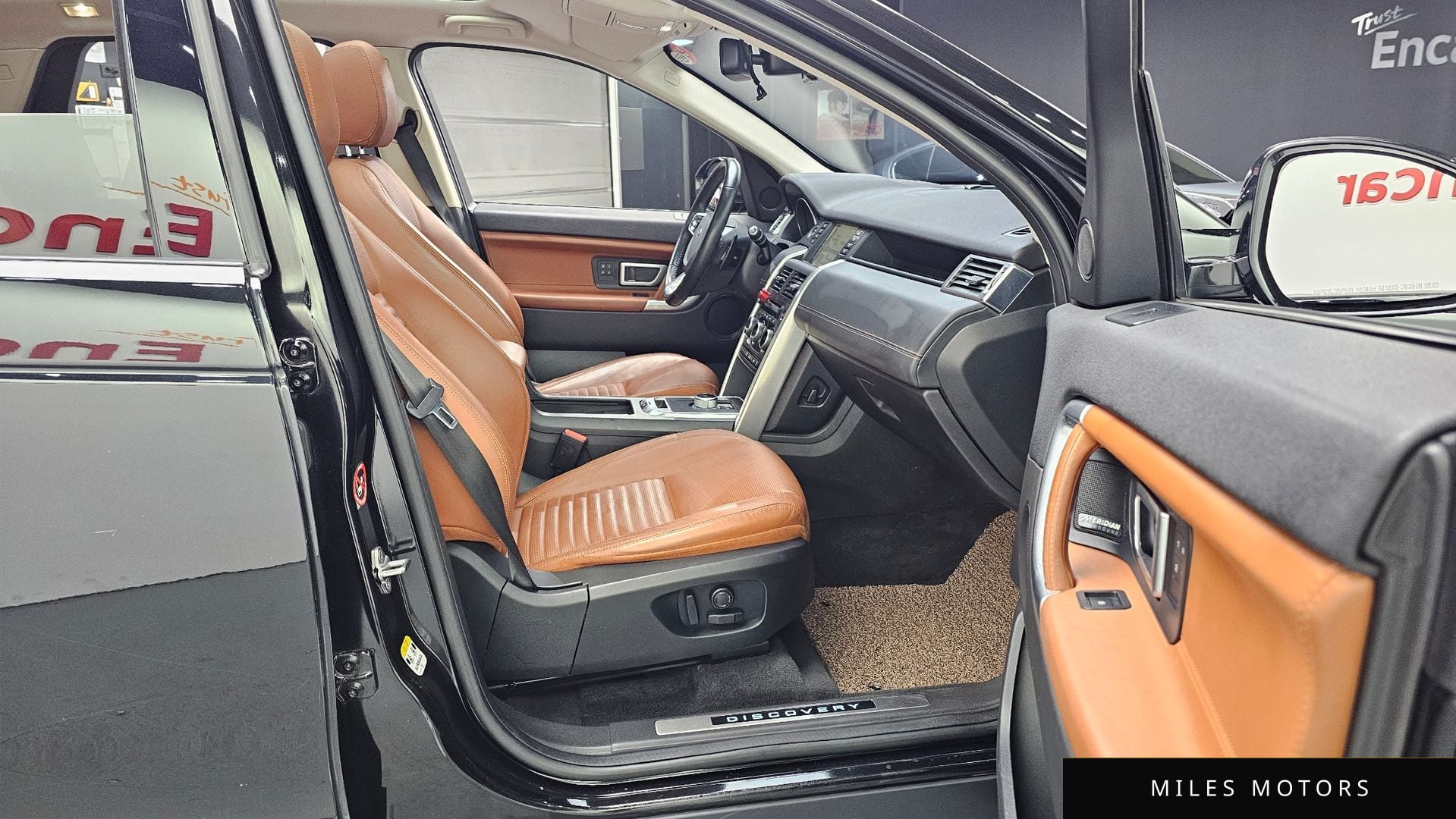 Land Rover Discovery Sport 2016 — миниатюра 11