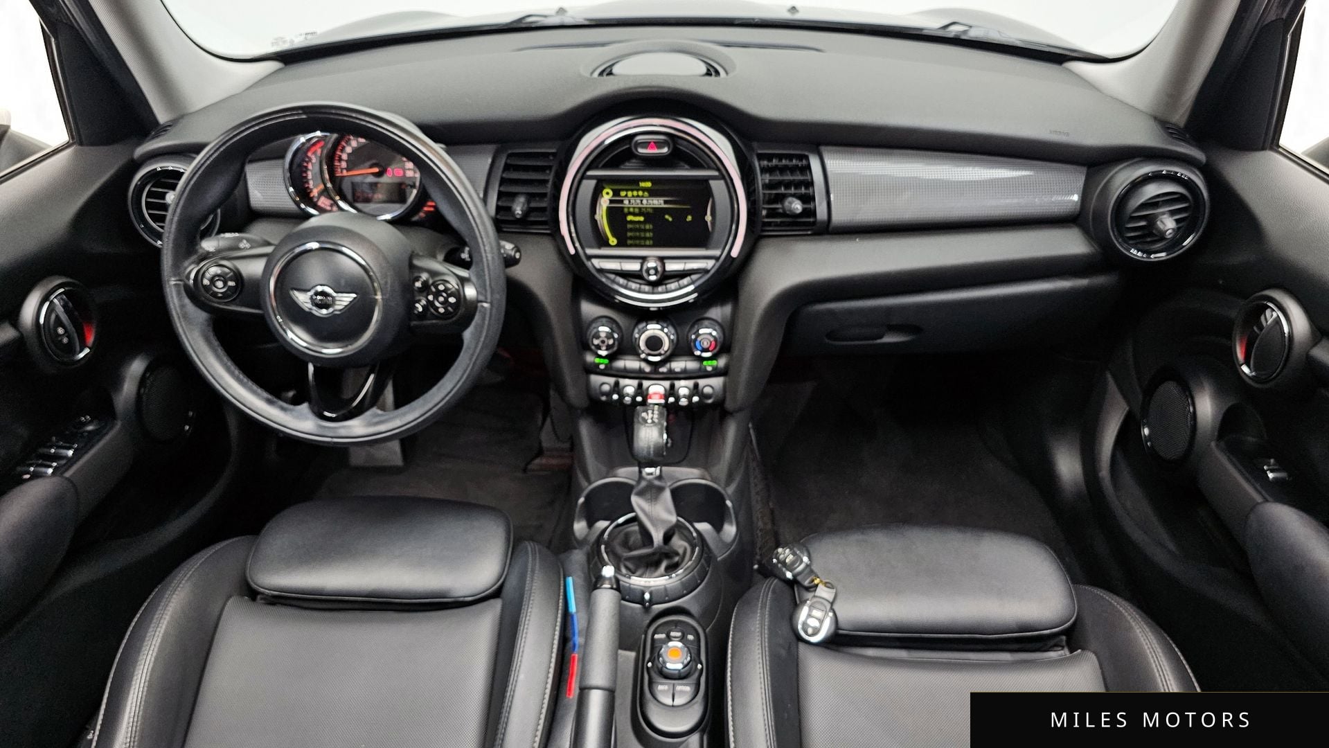 MINI Cooper D 2015 — миниатюра 7