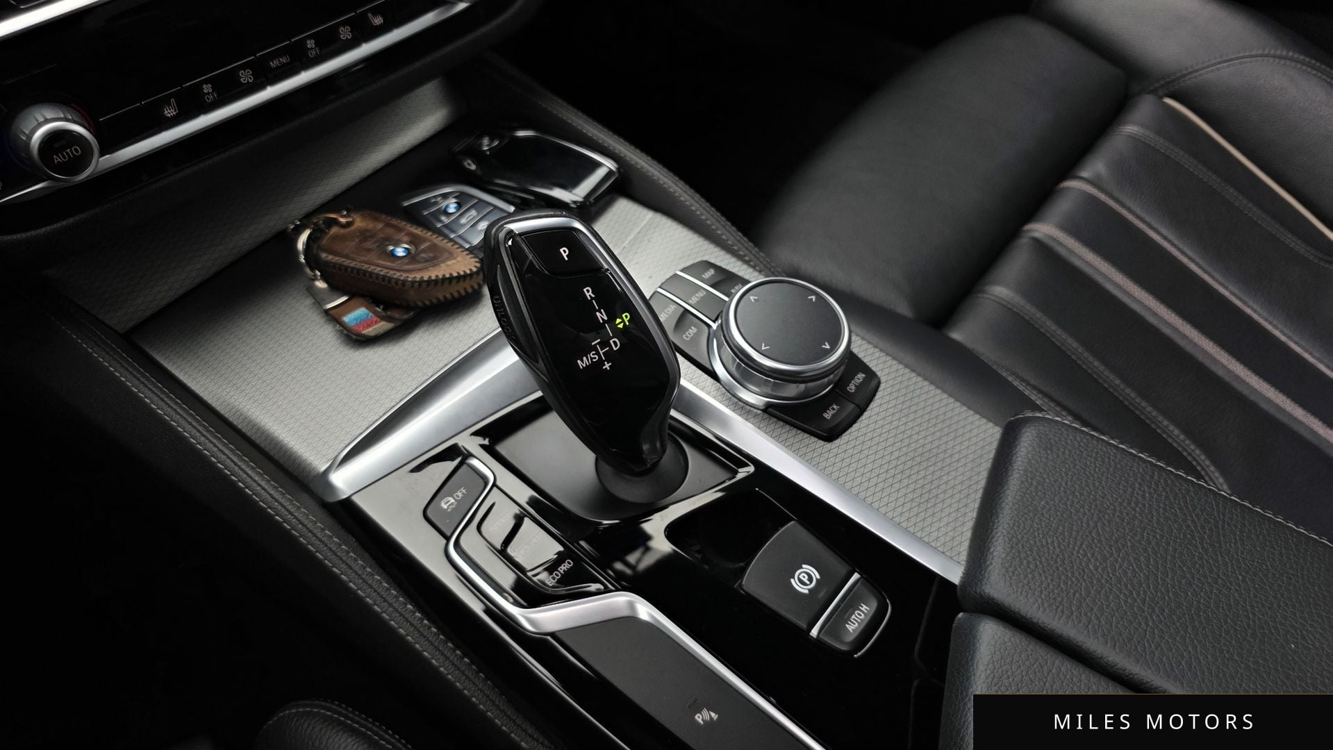BMW 5 Series (G30) 2018 — миниатюра 11