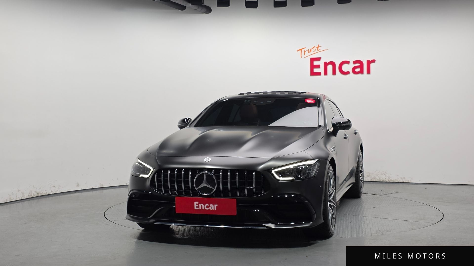 Mercedes-Benz AMG GT 2023 — миниатюра 3