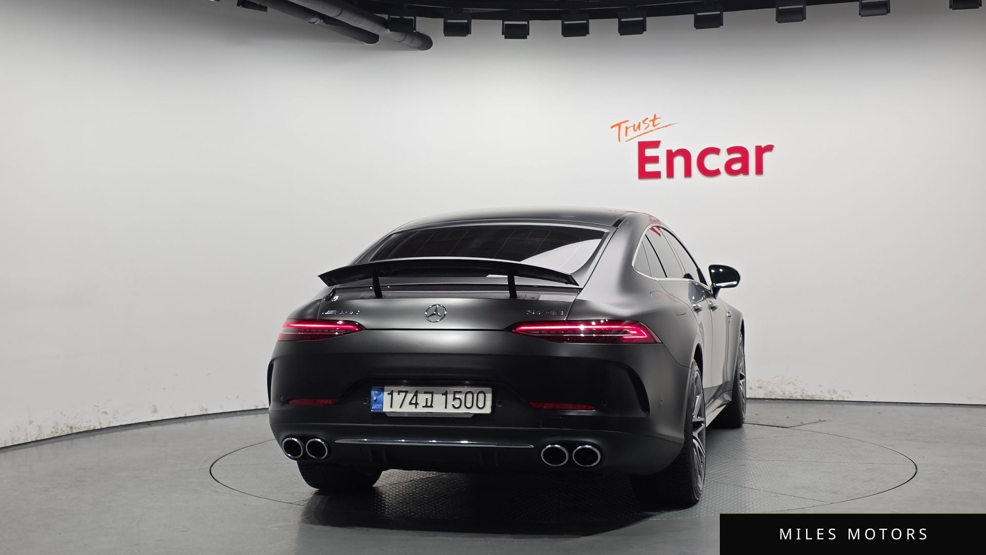 Mercedes-Benz AMG GT 2023 — миниатюра 4