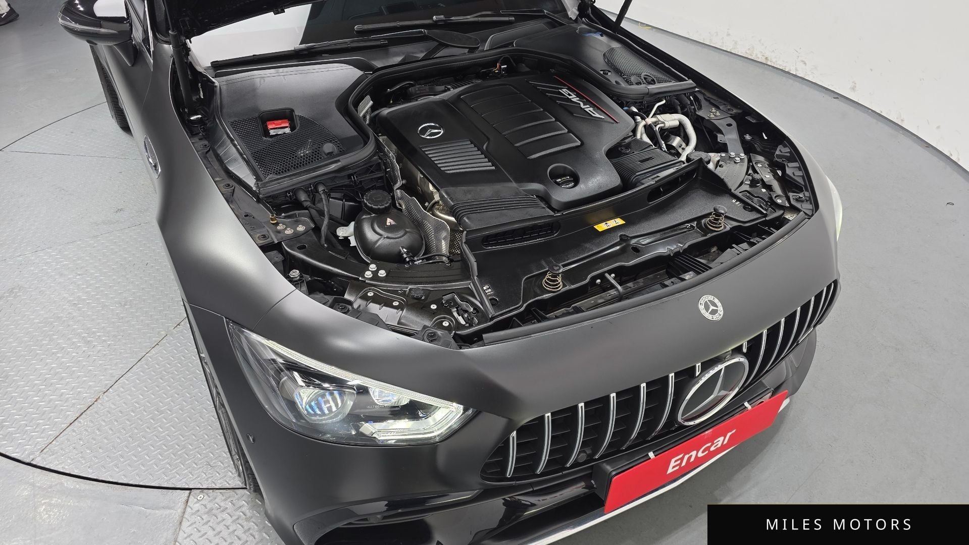 Mercedes-Benz AMG GT 2023 — миниатюра 6