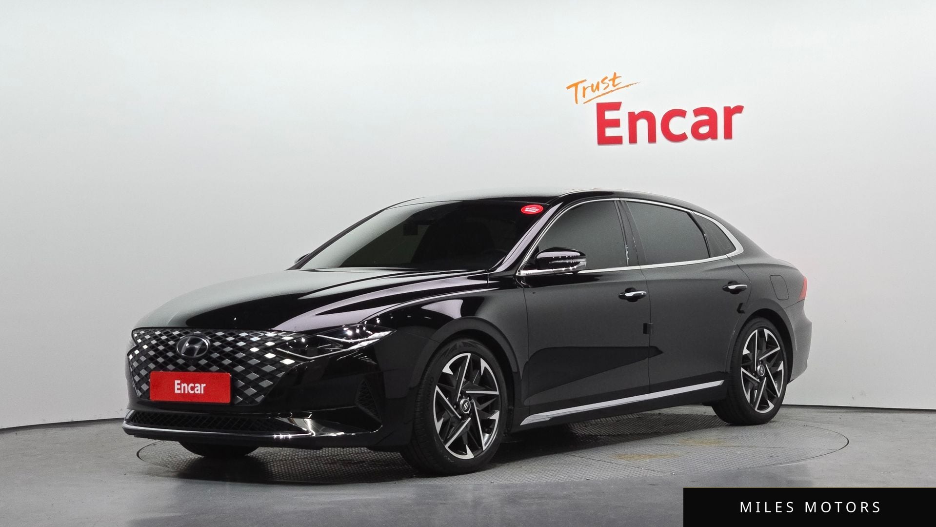 Hyundai Grandeur 2020 — фото 1 из 12