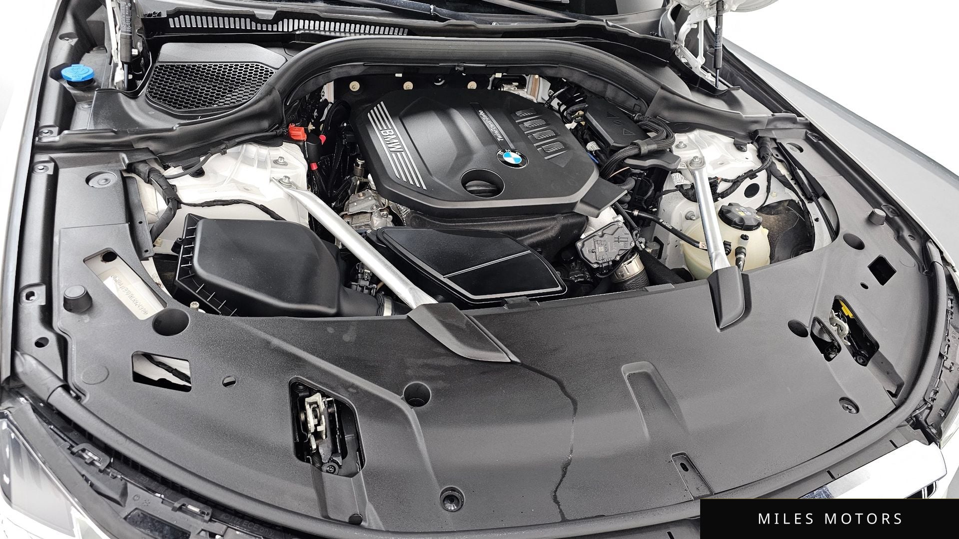 BMW 6 Series GT (G32) 2024 — миниатюра 6