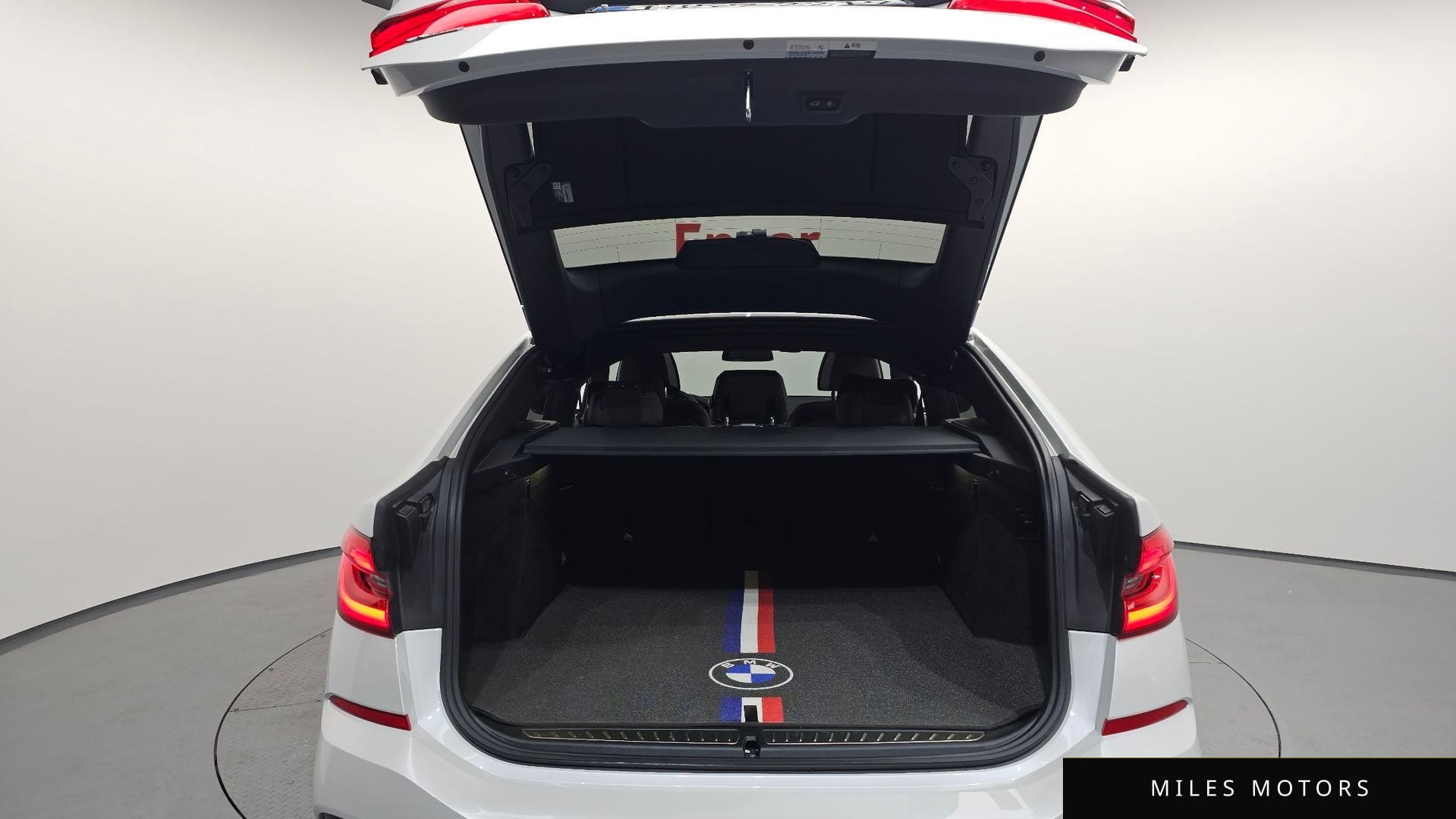 BMW 6 Series GT (G32) 2024 — миниатюра 26